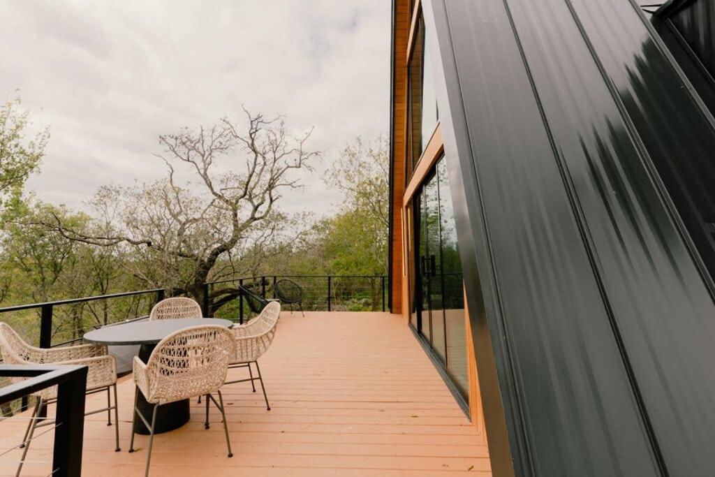 Вилла The Pedernales A-Frame Фредериксберг Экстерьер фото